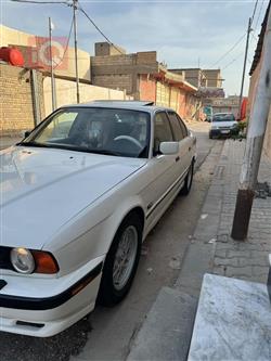 بي ام دبليو الفئة 3